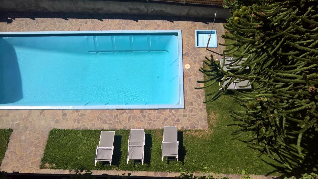 Hotel Krone Morter エクステリア 写真