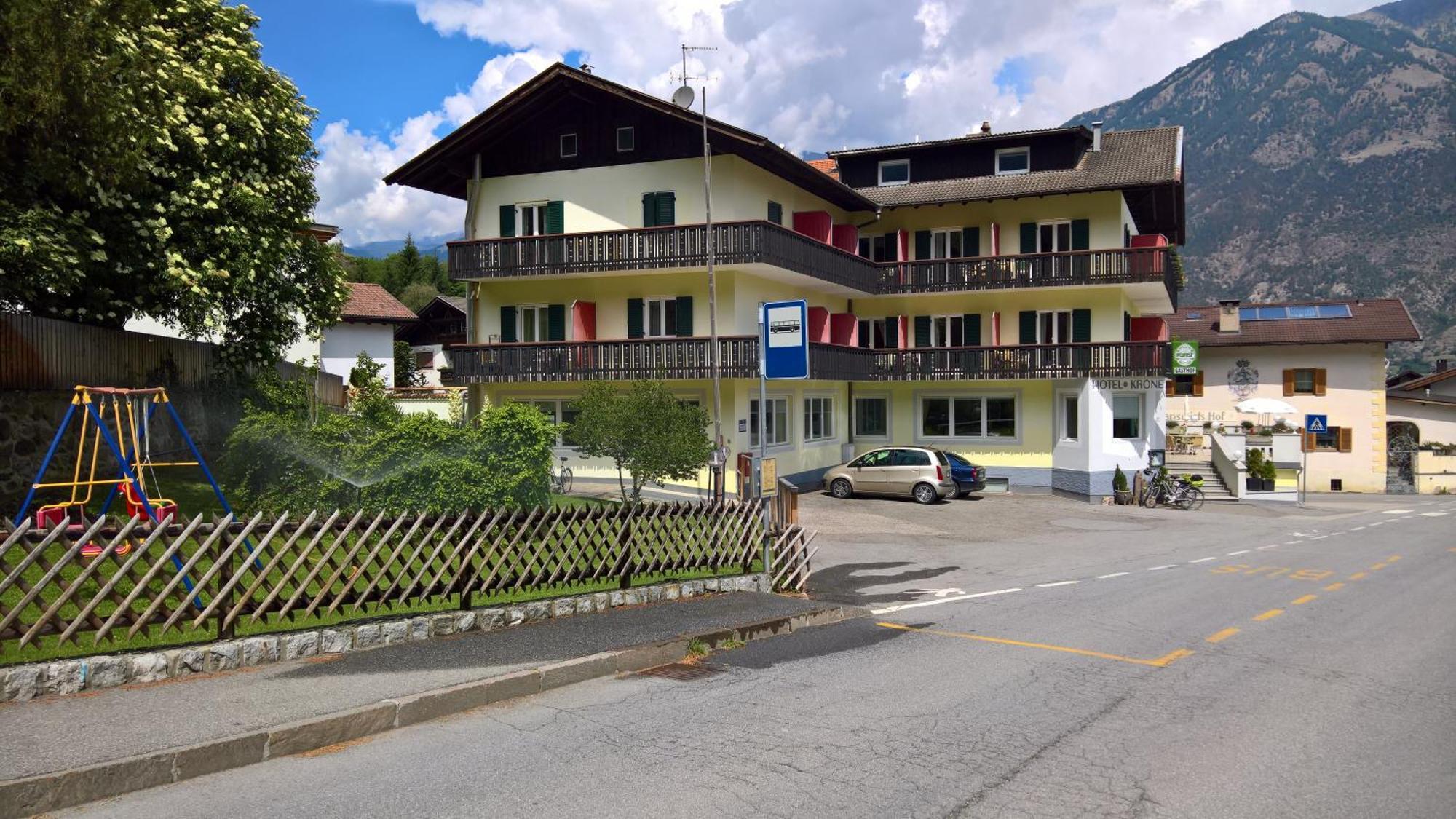 Hotel Krone Morter エクステリア 写真